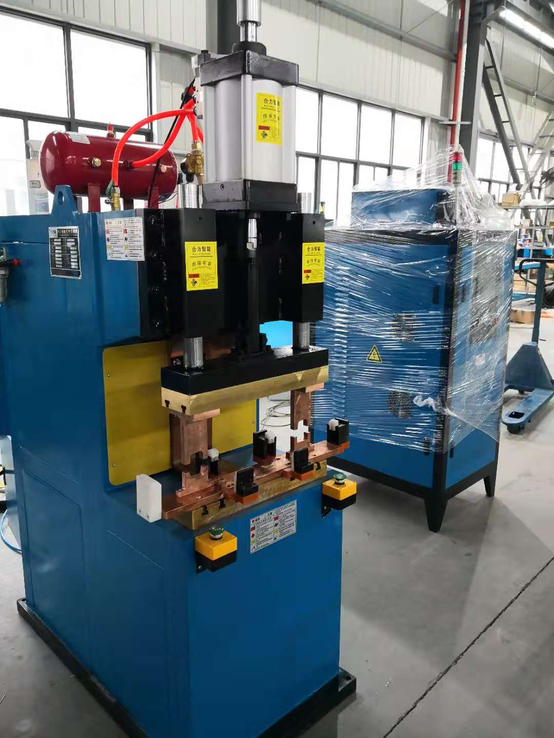 多點(diǎn)自動(dòng)焊機(jī) 多點(diǎn)自動(dòng)焊機(jī)